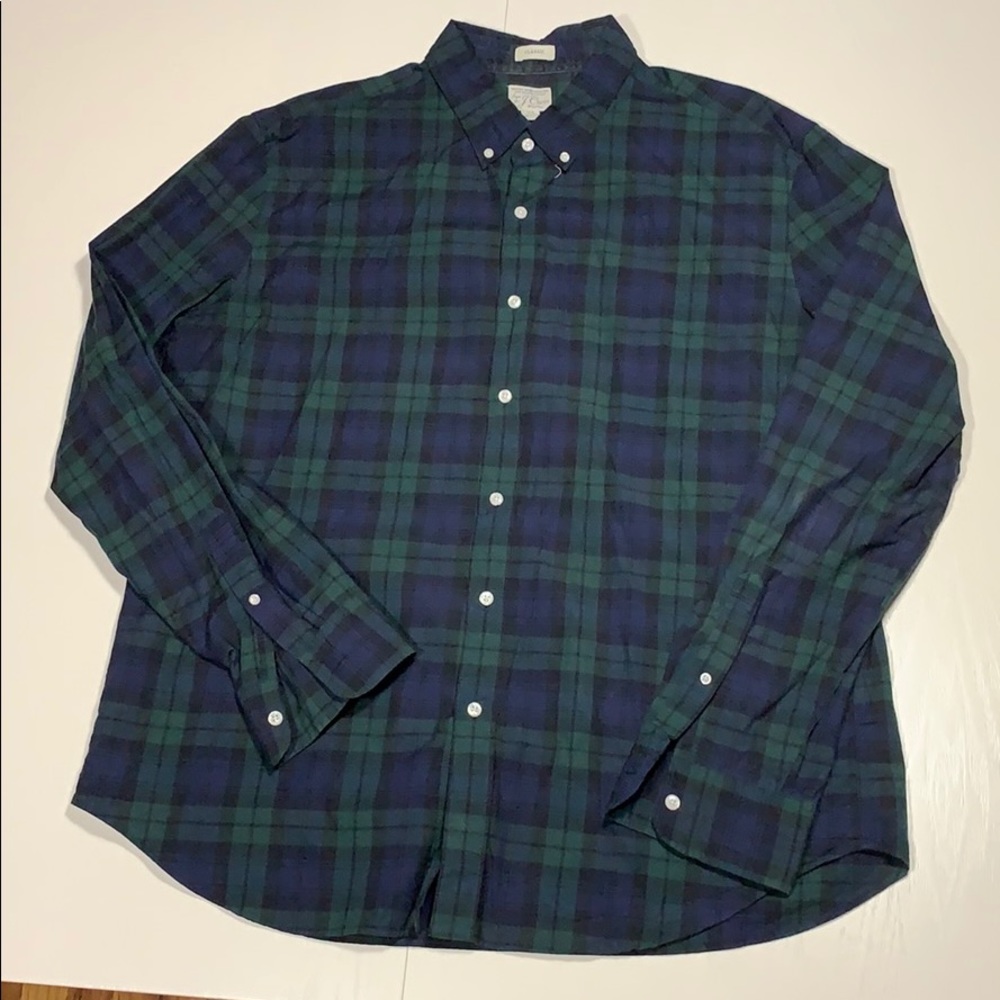 Jcrew men’s classic fit shirt size XL.